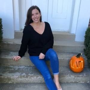 Meet your Posher, Lucia